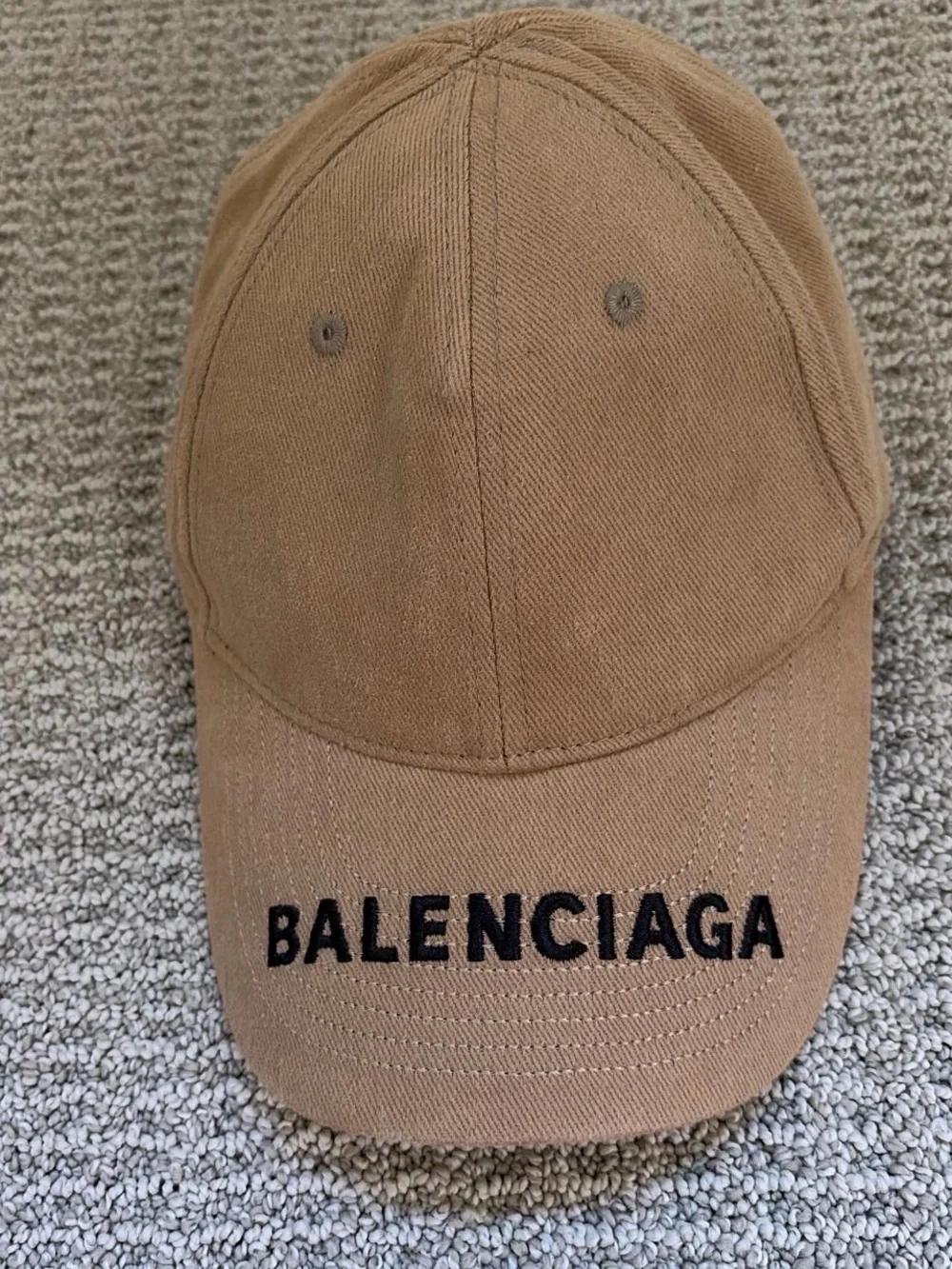 Balenciaga Tan Baseball Cap with Black Logo Embroidery - Picture 1 of 5